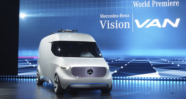 Lehký užitkový automobil budoucnosti Vision Van byl představen ve Stuttgartu