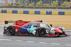Ligier týmu OAK Racing, který řídí Jacques a Pierre Nicoletové