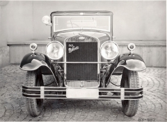 Vyšperkované čelo výstavního vozu Škoda 645 Sport Coupé de Luxe (1930)