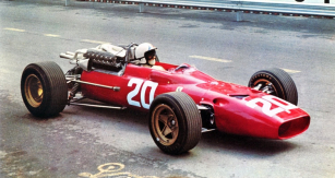 Chris Amon (Ferrari 312 V12) ve Velké ceně Monaka roku 1967 (v oné sezoně obsadil čtvrté místo v MS formule 1) 