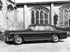 Posledním modelem Alvis se stal typ TF. Ten byl poslední evolucí celé dlouhé řady prestižních britských automobilů a uzavřel kapitolu zvanou Alvis