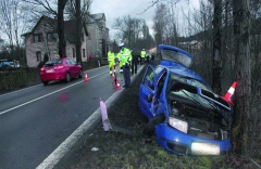 Jedno malé kýchnutí může mít velké, a někdy dokonce tragické či katastrofální, následky. Za volantem proto vždy ve střehu!