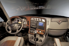 Kabina LoneStaru, poprvé uvedeného na Chicago Auto Show v únoru 2008.