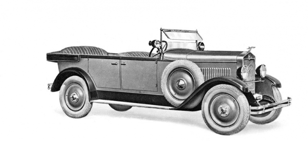 První šestiválcová Alfa 8/25 HP, představená v září 1927 v provedení faeton