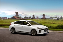 hyundai-ioniq-hybrid-19 113714