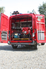 Ford Transit Kombi DA-L1Z s prostorem pro mobilní agregát a čerpadlo