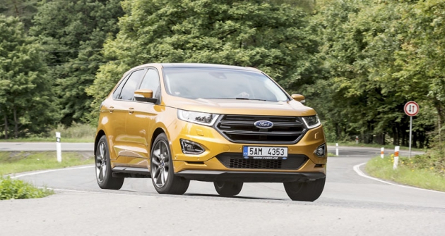 Ford Edge nad svými evropskými soukmenovci vyniká designem a nad srovnatelnou konkurencí jízdními vlastnostmi