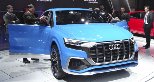 Audi Q8 e-tron Concept, předobraz sériového crossoveru  pro rok 2018