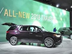 Chevrolet Traverse 2018, druhá generace crossoveru SUV (dříve MPV)