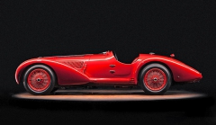 Vrcholem meziválečného umění Alfy Romeo byl model 8C. Zde 8C 2900B MM Spyder z roku 1938