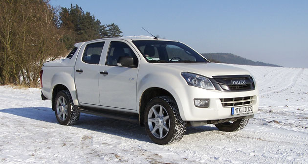 ISUZU D-Max s karoserií Double Cab model 2016