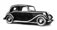 Klasicky stavěná Tatra 75 ve čtyřdveřovém provedení sedan z roku 1935