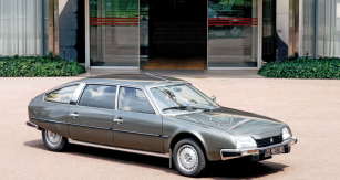 Luxusní Citroën CX 2400 Prestige modelového roku 1983