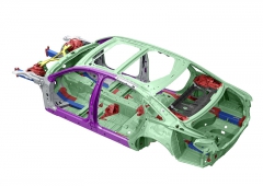 Audi má pro čtvrtou generaci modelu A8 tradičně připraveny dvě délky karoserie (zde kratší z nich)