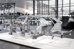 Pohled na první generaci hliníkového rámu ASF použitého v Audi A8 v roce 1994