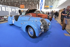 Ranou závodní historii značky Peugeot reprezentoval aerodynamický model 402 Darl’mat Speciale Sport z roku 1938