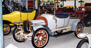 Torpedo Delahaye typ 28A (ročník 1908) ve sbírkách Národního automobilového muzea ve francouzských Mylhúzách