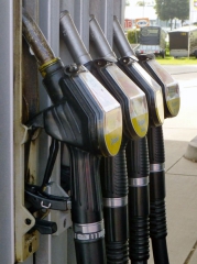 gas-pump-883076 117580