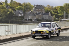 Peugeot Classic nasadil do závodu dva automobily. Zajímavý byl především zrenovovaný model 504