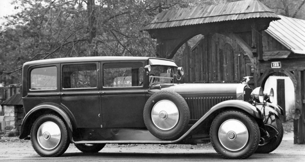 Limuzína Škoda Hispano-Suiza s karoserií Weymann od firmy Aero (1928)