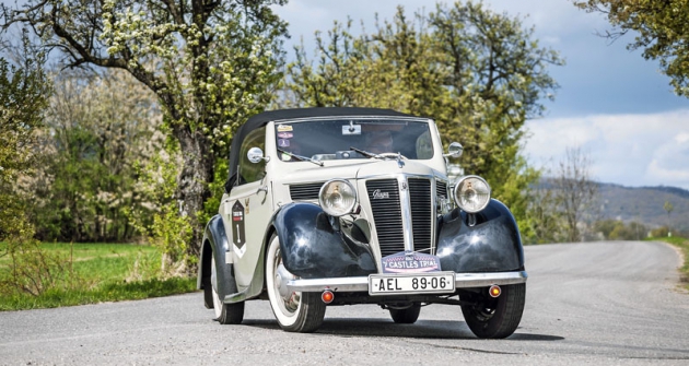Nejstarším automobilem závodu byla Praga 1128 Sport s motorem 1,1 litru o výkonu 28 koní Nejstarším automobilem závodu byla Praga 1128 Sport s motorem 1,1 litru o výkonu 28 koní