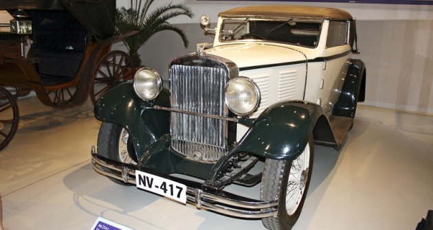Kabriolet Walter Standard 6 ročníku 1931 ze sbírky NTM v Praze