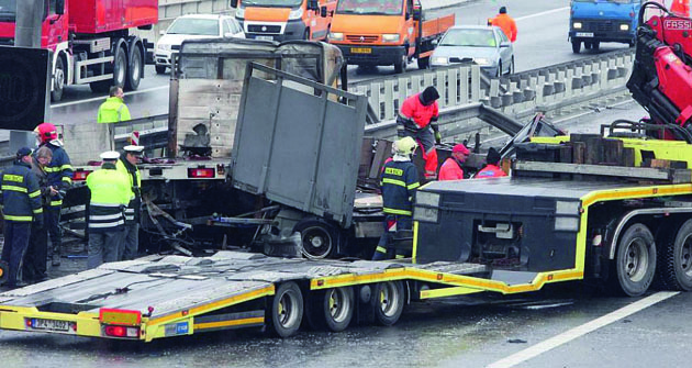 Havárie  je vždy problém, již jen  proto, že auto bude již navždy opravované.