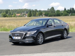 Hyundai Genesis 3.8 V6 (2014) předcházel vzniku samostatné luxusní značky Genesis v roce následujícím...