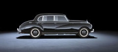 Poválečná ikona luxusních vozů Mercedes-Benz, známý model 300 (1951 – 1962)