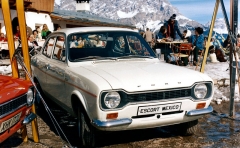 Oblíbená verze Mexico připomínala úspěch Escortu v dálkovém závodu z Londýna do Mexika. Tato verze, představená v listopadu 1970, nebyla poháněna dvouvačkovým motorem