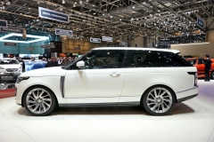 Ručně stavěný Range Rover SV Coupé