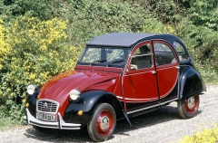 Legendární a velmi úspěšná 2CV Charleston