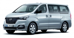 Nová modelová řada Hyundai H-1 je vybavena vznětovým motorem ve třech různých úrovních maximálního výkonu. Osobní verze H-1 Tour je nabízena s motorem 2,5 A2-VGT poskytujícím maximální výkon na hranici 125 kW/170 k a max. točivý moment 441 N.m, a to ve spojení s pětistupňovou automatickou převodovkou.