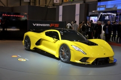 Hennessey Venom F5 by měl podle ­texaských tvůrců ­dosahovat rychlosti 484 km/h; zrychlovat z 0 na 300/400 km/h do 10 s/do 30 s!