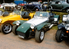 Colin Champan vyráběl Lotus Seven ve čtyřech sériích 1957 – 1972, pak prodal licenci Caterham Cars, kde pokračuje výroba dodnes