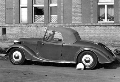 Solitér: roadster Tatra 57 B zhotovený v karosárně Uhlík v březnu 1940