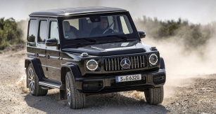 Vrcholná verze Mercedes-AMG G 63 dokáže být překvapivě rychlým vozem nejen na vozovce s nezpevněným povrchem, ale také na silnici