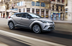 TOYOTA C-HR: SPECIÁLNÍ EDICE