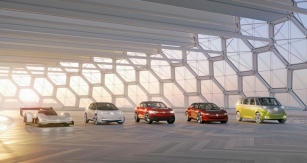 Základní rodinu budoucích modelů ID. Volkswagen představil formou konceptů. Zleva: I.D. (2020), I.D. Crozz (2020), I.D. Vizzion (2022), I.D. Buzz (2022)
