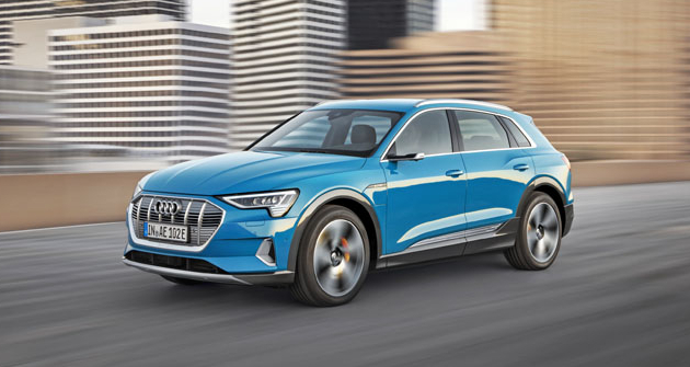 AUDI E-TRON