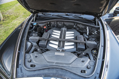 Dvanáctiválec má tradiční objem 6,75 litru a jeho původ je v BMW M760Li