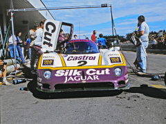 TWR Jaguar XJR9 v brněnském depu (posádka Jan Lammers/Johnny Dumfries)