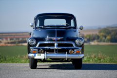 Modelový rok 1954 přinesl typu Pickup novou, bohatě chromovanou masku chladiče