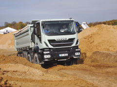 Vozidlo Iveco X-WAY v terénu