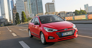 HYUNDAI i20 2019