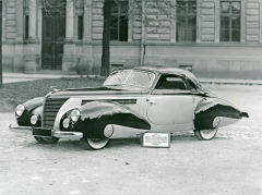 Aero 50 Dynamik z roku 1939 s karoserií Sodomka, zřejmě v provedení faux-cabriolet