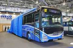 Dálkový autobus Iveco Crossway na zemní plyn