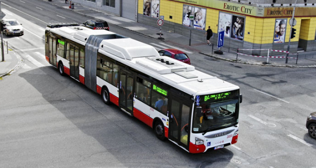 Klimatizace a nádrže CNG jsou na střeše