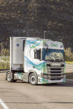 Scania má samozřejmě vozy s možností pohonu na LNG v nabídce.