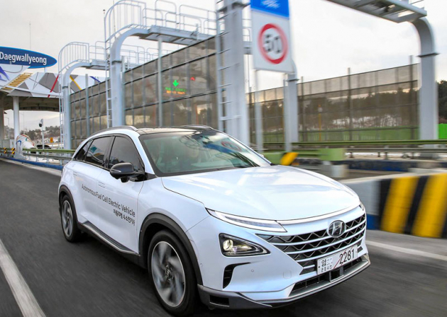 Vodíkové vozy Hyundai NEXO dojely zcela bez zásahu řidiče ze Soulu do 190 kilometrů vzdáleného Pchjongčchangu